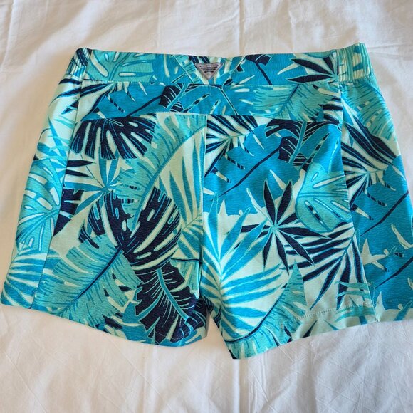 Columbia  PFG Tidal II Shorts in a blue tropical print. - Picture 8 of 10